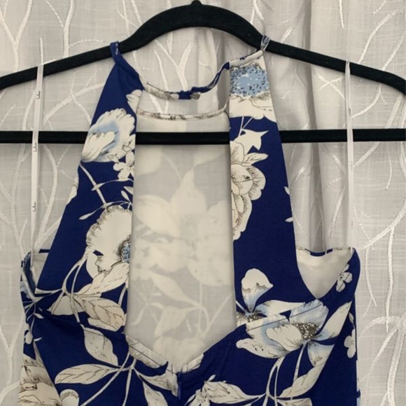 SOLD - LULU’S Maxi Dress - Picture 3 of 5